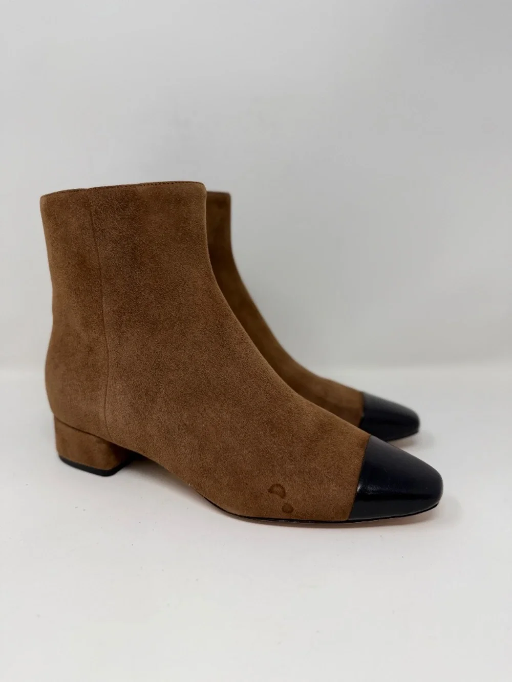 Veronica Beard Cecile Cap Toe Booties Brown Suede Sz 7.5